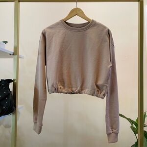 12 Storeez Casual Tan Cropped Sweatshirt